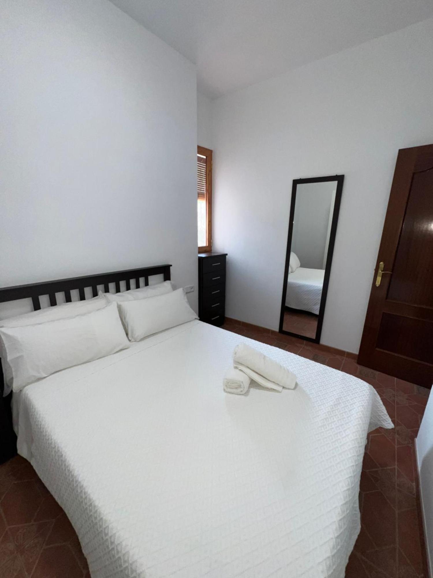 Apartamento La Muralla Cordoba Exterior photo